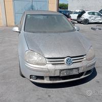 Volkswagen Golf 5 2.0 TD Demolita - Per Ricambi