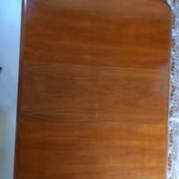 Tavolo in legno anni 80’