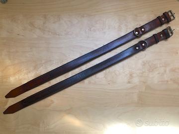 Coppia di collari in cuoio