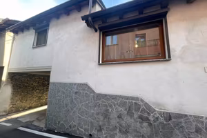 Casa indipendente di 97 m² con 3 locali a Talamona