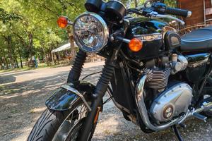 Bonneville T120 anno 2022 km 4500