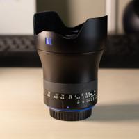 Zeiss Milvus 18mm 2.8 (per Canon ZE-mount)