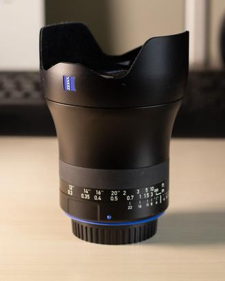 Zeiss Milvus 18mm 2.8 (per Canon ZE-mount)