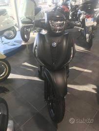 Piaggio Beverly 300 - 2024