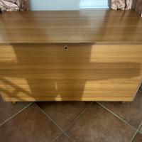 Panca in legno contenitore