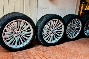 Cerchi con Gomme Originali BMW R18 5x120