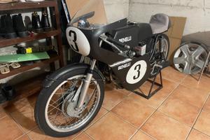 Motore Benelli 125cc da pista