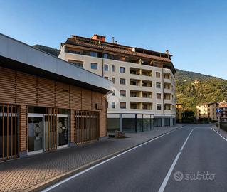 4 LOCALI A SONDRIO