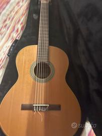 Chitarra classica ( made in spain)