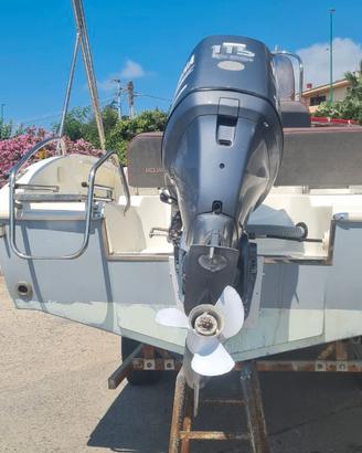 Barca Prua al vento Jaguar 5.70 SE