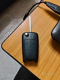 Guscio chiave Opel – nuovo, completo di parti inte