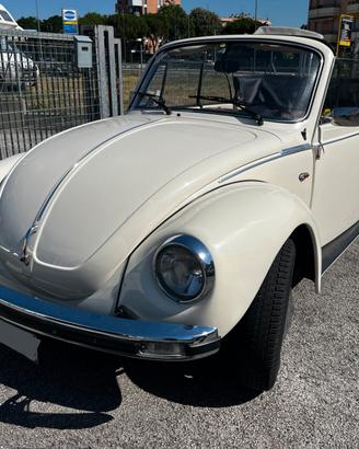 Volkswagen Maggiolino cabrio