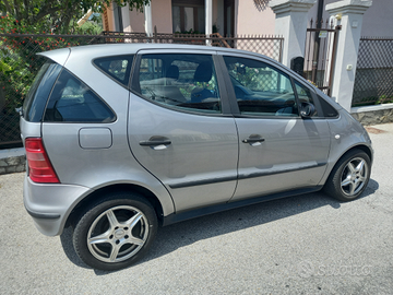 Mercedes Classe A 1600 benzina