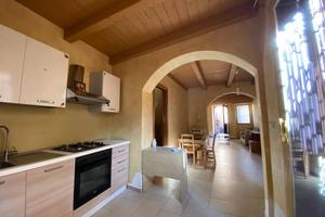 3 Vani ARREDATO (via Guglielmo - P.zza Cavour)