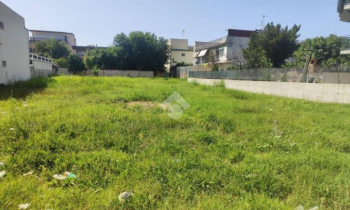 TERRENO A NAPOLI