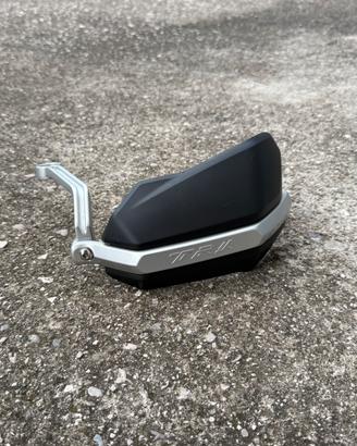 Paramani + staffe Benelli TRK 702 X