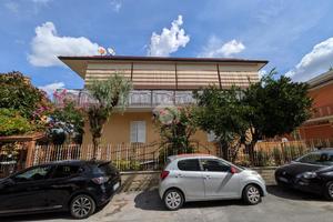 3 LOCALI A CIAMPINO
