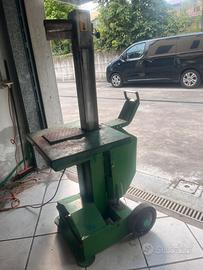 Spaccalegna a pedale 220v