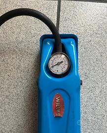 Pompa a pedale willys