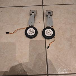 carrelli laterali jet avantis v2