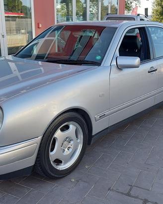 MERCEDES-BENZ E 200 cat Avantgarde STORICA 30 a