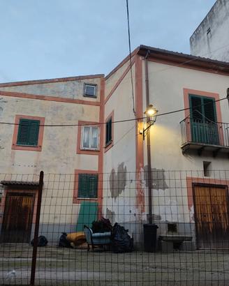 Avviso di vendita immobiliare