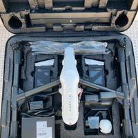 Dji Inspire 1 v2 + 3 batterie + hub ricarica etc