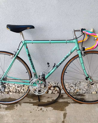 Bicicletta da corsa vintage BIANCHI REKORD 748