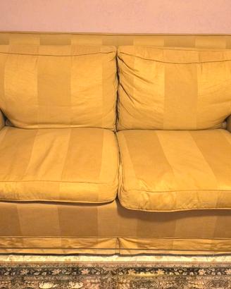 coppia divani 2 posti classici giallo oro/ocra