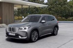 BMW iX1 edrive 20 Pure Edition