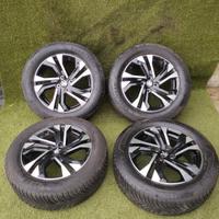 Cerchi e gomme Peugeot 2008 da 215/60/17