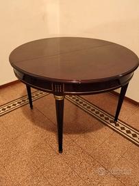 Tavolo rotondo con sedie stile "Impero"