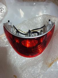 Fanale posteriore Beverly 125 200 250