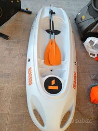 Kayak con pagaia