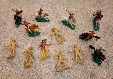 lotto di soldatini di plastica anni 70 vintage.