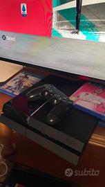 PS4 (PlayStation 4) + 4 giochi