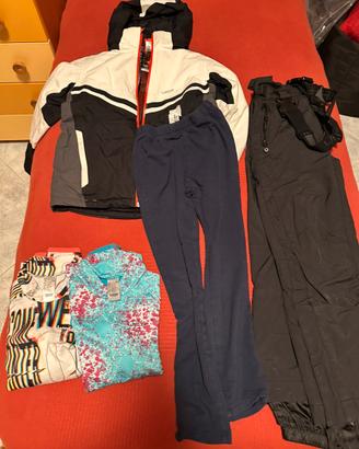 Giacca e salopette sci 10 anni con accessori