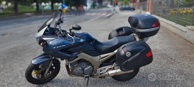  YAMAHA TDM 900 