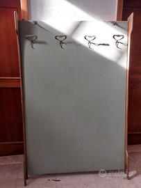 Appendi abiti anni 50