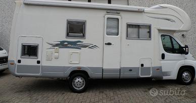 CAMPER Laika