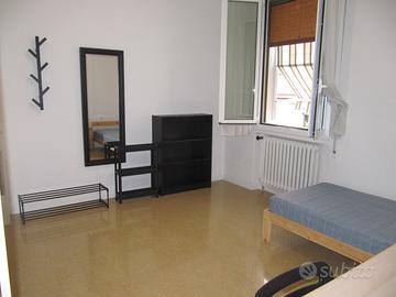 Due singole a due studentesse