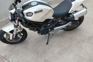 ducati monster 696 depotenziata 