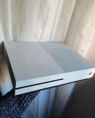 XBOX ONE S 1 T MEMORIA 8 GIOCHI 1 JOISTIC