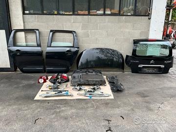 Ricambi Citroen C3 Picasso 2009 5 porte nera