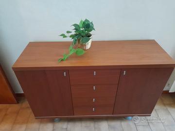 Credenza in legno