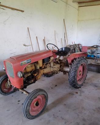 Trattore Agricolo CORGHI CD 23 E