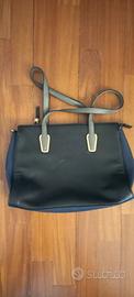 Borsa Carpisa by Penelope Cruz a spalla