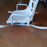 Sedia girevole per vasca