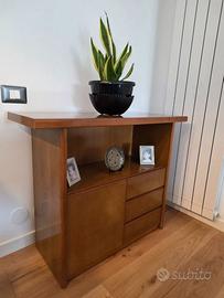 Mobile e specchio abbinato in legno