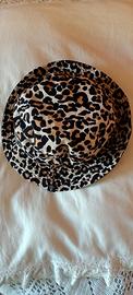 Cappello double-face - leopardato e nero